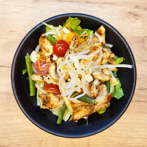 HY SUSHI Marrakech - Salade poulet thai